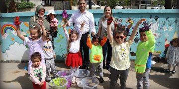 Menderes’te minik eller büyük hayaller çizdi