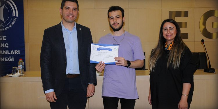 EGİAD Hayat Okulu Binden Fazla Öğrencinin Hayatına Dokundu