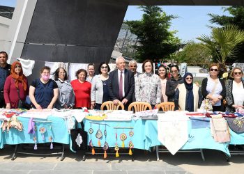 Karabağlar’da Anneler Günü Kermesi
