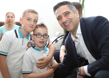 Belediye Başkanından minik Engin’e duygulandıran ziyaret