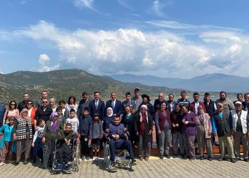 BAŞKAN YILMAZLAR, ENGELLİLERLE KAHVALTIDA BULUŞTU