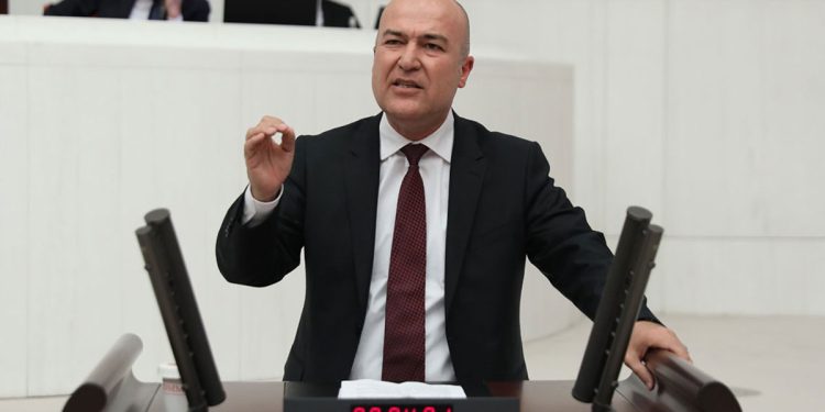 CHP’li Bakan’ın “Çöp” sorularına yanıt: 2021’de 3 bin 941 tesise 350 milyon TL ceza!