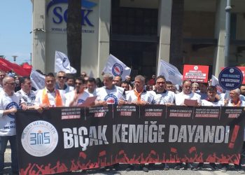 SGK’nın büro emekçileri mali ve özlük hakları için alana çıktı
