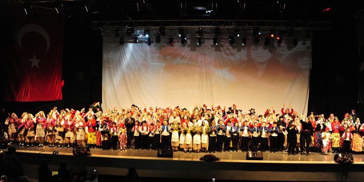 Balçova’da 19 Mayıs Coşkusu