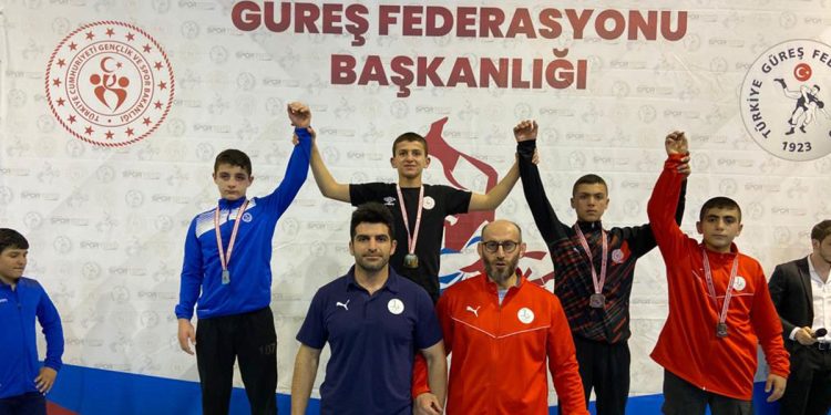 Sporun her dalında Bayraklı farkı