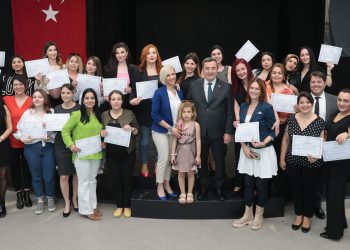 Konak’ta yetenek mesleğe Meslek kazanca dönüşüyor