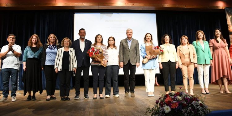 ‘KADIN HAKLARI’ NARLIDERE’DE KONUŞULDU