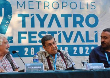Usta sanatçılar tiyatro konuştu