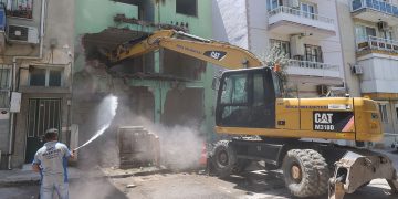 Buca’da riskli yapılara göz açtırılmıyor