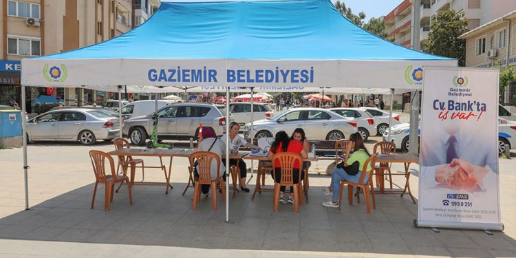 İşsizliğe çözüm kapısı: CV Bank