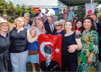 Başkan Soyer: “Bakanlık işine baksın”