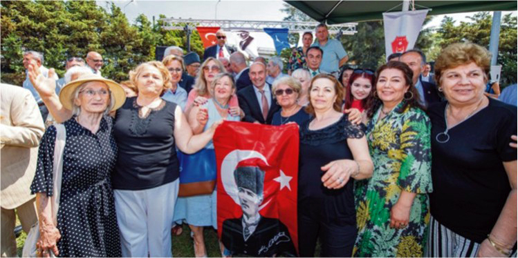 Başkan Soyer: “Bakanlık işine baksın”