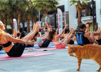 KARŞIYAKA’DA “DÜNYA YOGA GÜNÜ” BULUŞMASI&nbsp;