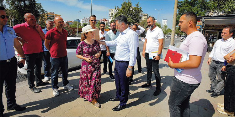Büyükşehir’den Bayraklı çıkarması
