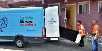 Başkan Soyer’in müjdelediği “Taşıyıcı” sokaklarda