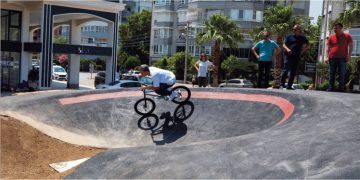 KARŞIYAKA’YA PUMP TRACK PİSTİ GELİYOR!