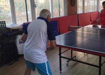 Gündüz sporcu, gece müzisyen…