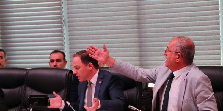 CHP Milletvekilleri Et ve Süt Kurumu toplantısını terk etti