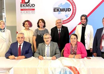 Enfeksiyon hastalıkları masaya yatırıldı