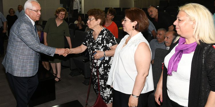 Karabağlar Kent Konseyi’nden Başkan Selvitopu’na ziyaret