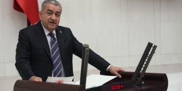 Serter’den iktidara ‘kurumlara çökme’ isyanı