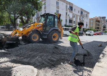 Buca’da sokak yenileme seferberliği