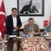 Konak’ta imzalar emekten yana atıldı