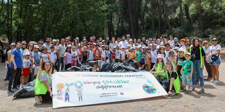Bucalı miniklerin tohum ekme heyecanı