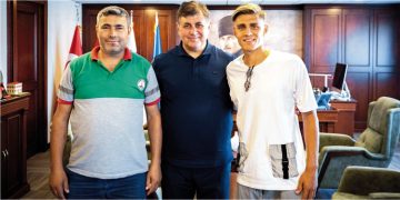 TUGAY, KARŞIYAKA’NIN GURURU KAZIMCAN’I AĞIRLADI