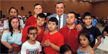 Batur: Çocuklar için ne yapsak az