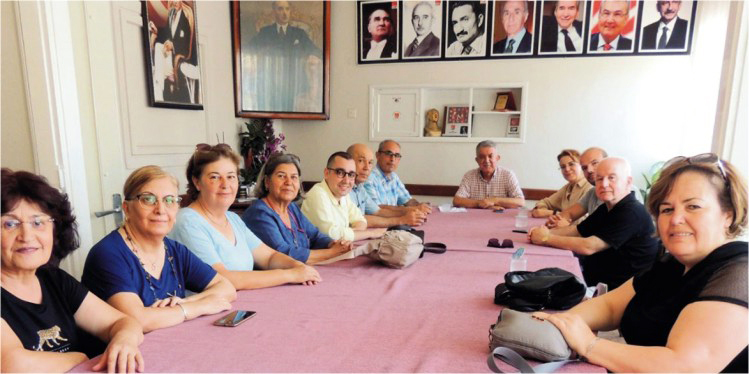 Odalardan sonra parti ziyaretleri