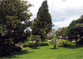 Adnan Süvari Parkı da yenilendi