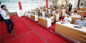 Bayraklı’da ‘Uluslararası Gençlik Festivali’ başladı