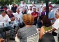 Bayraklı sokaklarında seferberlik!