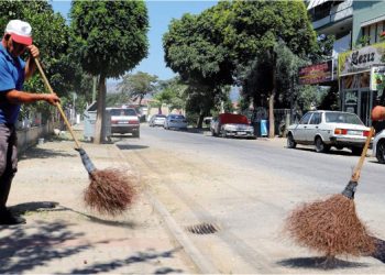 Ödemiş’te geniş çaplı temizlik harekâtı