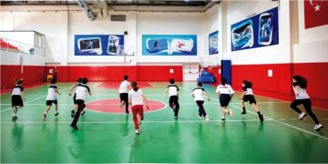 KARŞIYAKA’DA BİNİ AŞKIN GENCİN SPORTİF YETENEĞİ TEST EDİLDİ