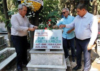 SUAT GÜRBÜZER KARŞIYAKA’DA ANILDI