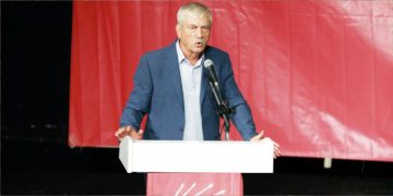 Beko, üniversiteli gençlerin intihar ve şüpheli ölümlerini sordu