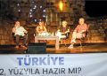 Ünlü yazarlar Seferihisar’da buluştu