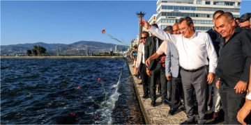 Roman soykırımı Konak’ta anıldı