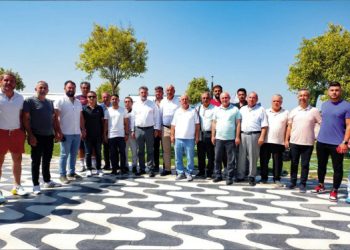 Bayraklı Belediyesinden amatör spor kulüplerine destek