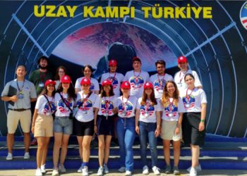 GEZEGEN GEZGİNLERİ UZAY KEŞFİNE ÇIKTILAR