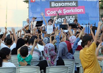 Bayraklılı çocuklar bu şenliği çok sevdi