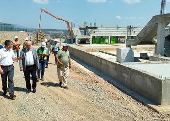 Atatürk Gençlik ve Spor Merkezi’nin yapımı hızla sürüyor