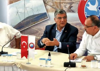 Sındır’dan Aliağa ve Dikili çıkarması; “buhrandan çıkışın reçetesi seçimdir”