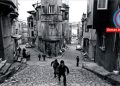 YENİ BİR FAL TUT
