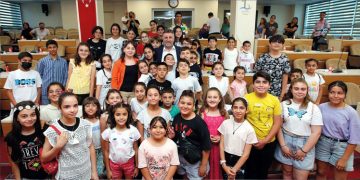 ‘BASAMAK YAZ OKULLARI’ ŞÖLENLE KAPANACAK