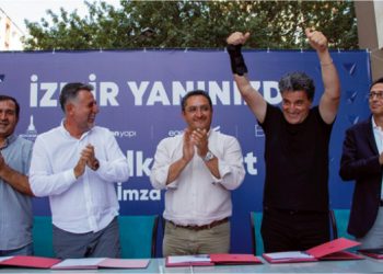 Halk Konut’ta ikinci etap için imzalar atıldı