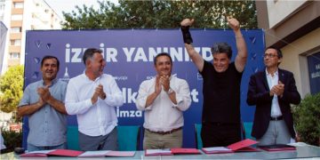 Halk Konut’ta ikinci etap için imzalar atıldı