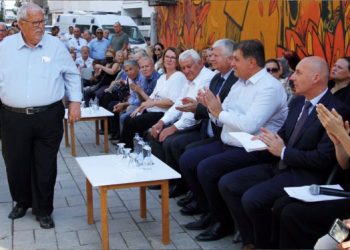 KARŞIYAKA’DA İKİ PARKA İKİ ANLAMLI AÇILIŞ
